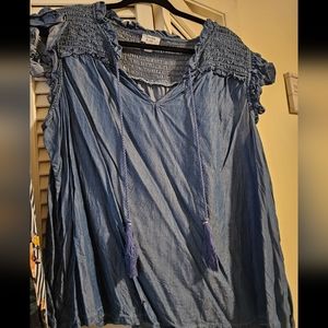 GUC CRIWN & IVORY DENIM TOP WITH TASSELS